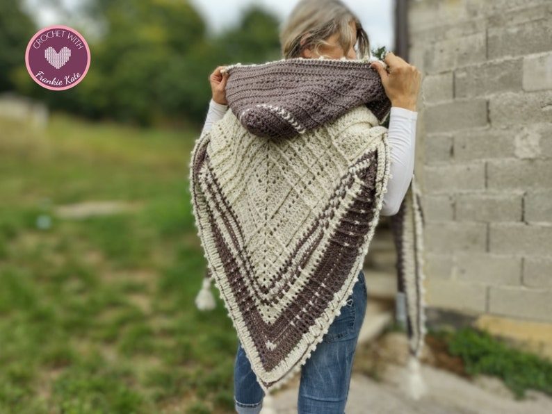 Nova Hooded Triangle Shawl Crochet Pattern – PDF Instant Download – Cozy & Stylish Wrap for All Seasons